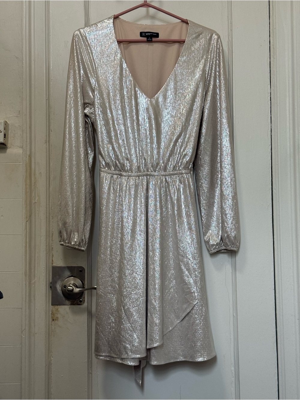 INC silver metallic v neck dress women’s size 8